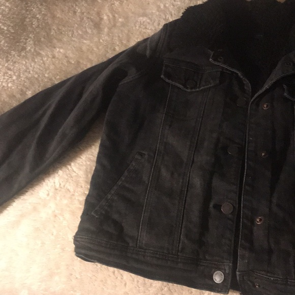 Coat - Picture 3 of 7